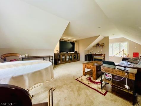5 Wyckoff Mills-applegarth Monroe NJ 08831