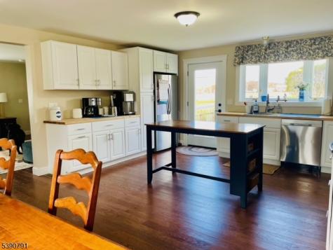 5 Wyckoff Mills-applegarth Monroe NJ 08831