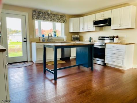 5 Wyckoff Mills-applegarth Monroe NJ 08831