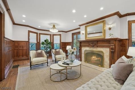 372 Up Mountain Avenue Montclair NJ 07043