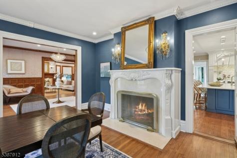 372 Up Mountain Avenue Montclair NJ 07043