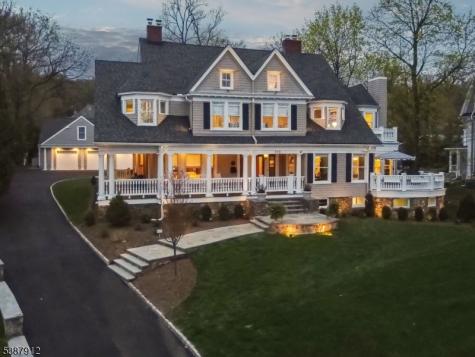 372 Up Mountain Avenue Montclair NJ 07043