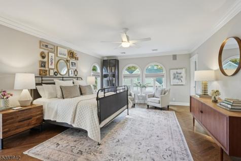 372 Up Mountain Avenue Montclair NJ 07043