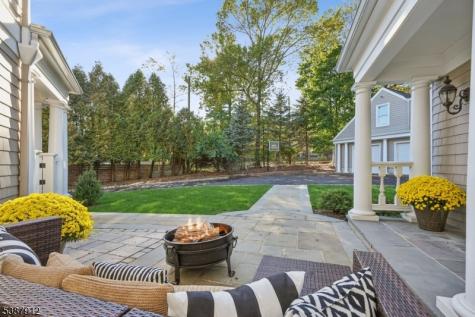 372 Up Mountain Avenue Montclair NJ 07043