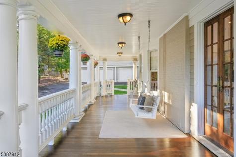 372 Up Mountain Avenue Montclair NJ 07043