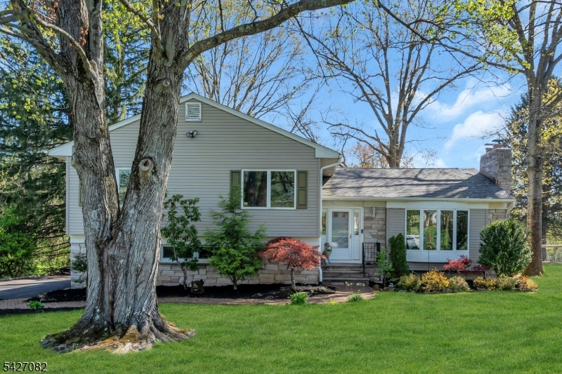42 Crest Drive Bernards NJ 07920
