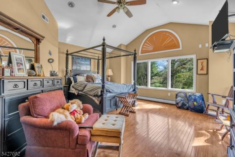42 Crest Drive Bernards NJ 07920