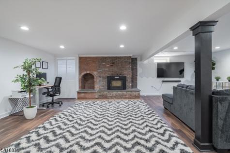 224 Gates Avenue Long Hill NJ 07933