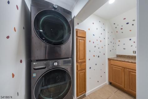 224 Gates Avenue Long Hill NJ 07933