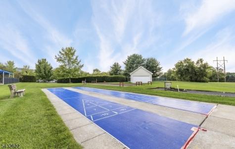 6 Weybourne Lane White NJ 07823