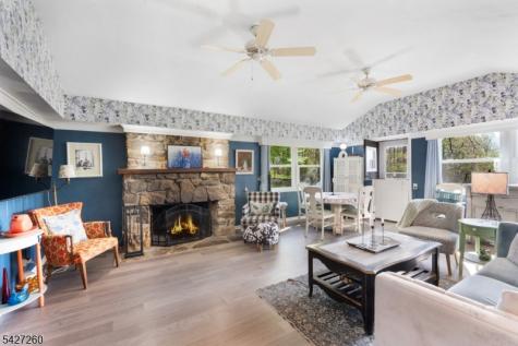 81 Turtleback Road Washington NJ 07853