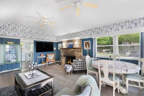 81 Turtleback Road Washington NJ 07853