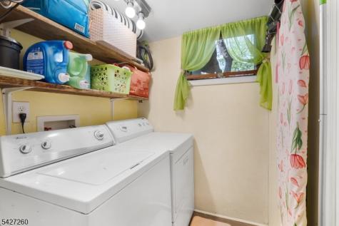 81 Turtleback Road Washington NJ 07853