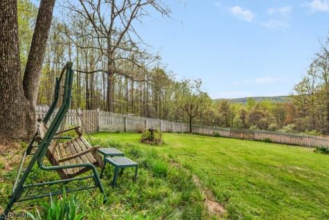 81 Turtleback Road Washington NJ 07853