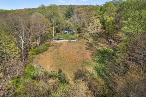 81 Turtleback Road Washington NJ 07853