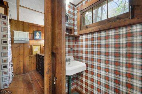 81 Turtleback Road Washington NJ 07853