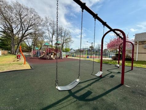 40 South Drive Rochelle Park NJ 07662