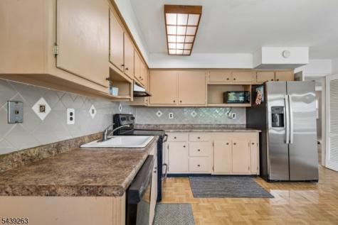44 Korwel Circle West Orange NJ 07052