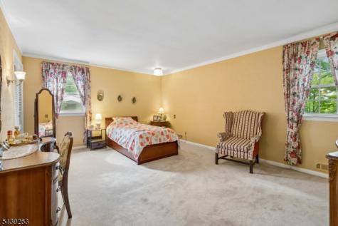 44 Korwel Circle West Orange NJ 07052