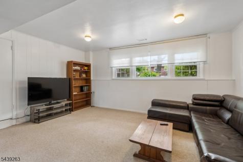 44 Korwel Circle West Orange NJ 07052