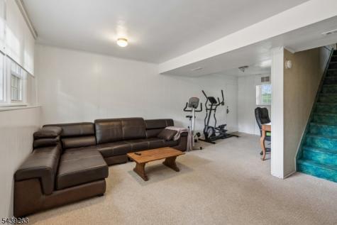 44 Korwel Circle West Orange NJ 07052