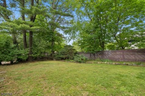 44 Korwel Circle West Orange NJ 07052