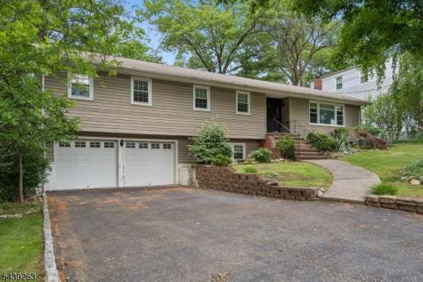 44 Korwel Circle West Orange NJ 07052