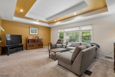 44 Korwel Circle West Orange NJ 07052