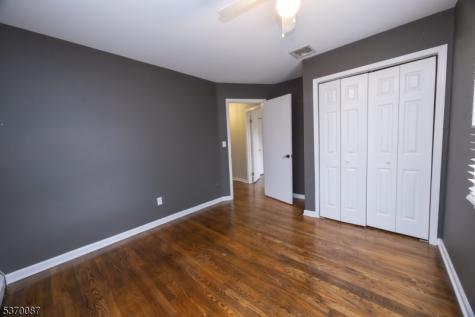 27 High Crest Drive Vernon NJ 07419