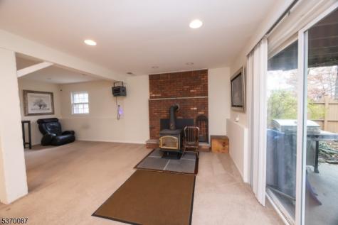 27 High Crest Drive Vernon NJ 07419