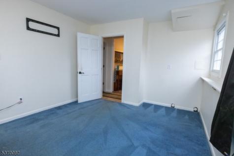 27 High Crest Drive Vernon NJ 07419