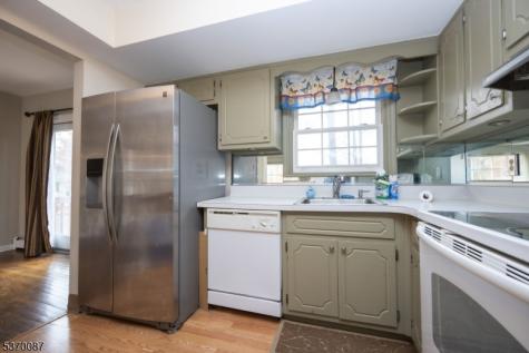 27 High Crest Drive Vernon NJ 07419