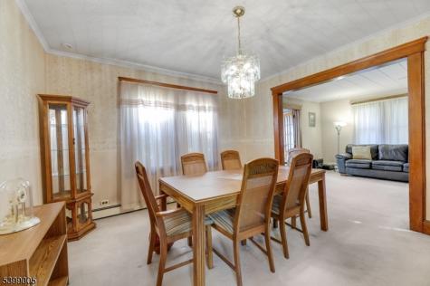 80 Garfield Place Totowa NJ 07512