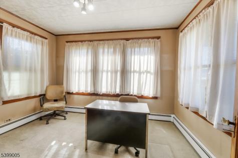 80 Garfield Place Totowa NJ 07512