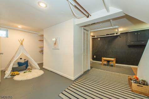 19 Carolin Road Montclair NJ 07043