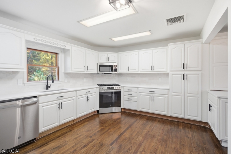 493 Route 31 East Amwell NJ 08551