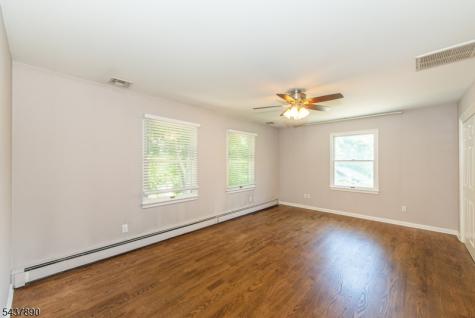 13 Greenhut Avenue Randolph NJ 07869