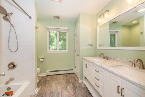 13 Greenhut Avenue Randolph NJ 07869