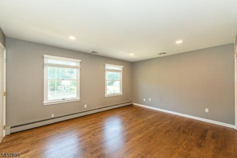 13 Greenhut Avenue Randolph NJ 07869