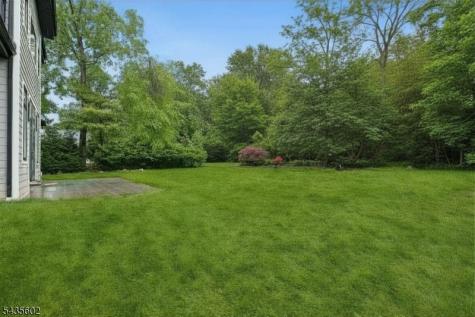 30 Winthrop Road Millburn NJ 07078