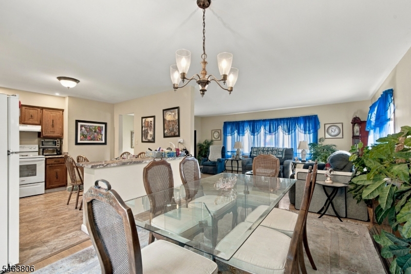 703 RT517 Vernon NJ 07418