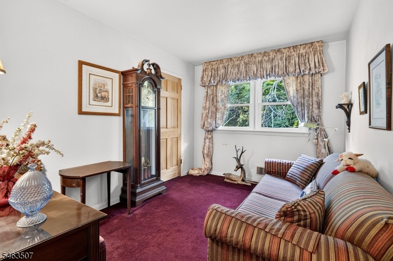 38 Sherwood Avenue East Brunswick NJ 08816