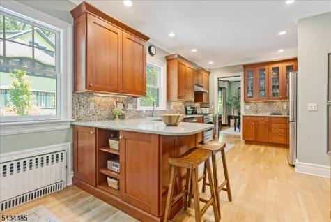 144 Park Street Montclair NJ 07042