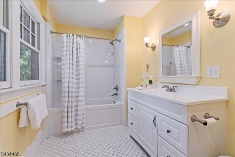 144 Park Street Montclair NJ 07042