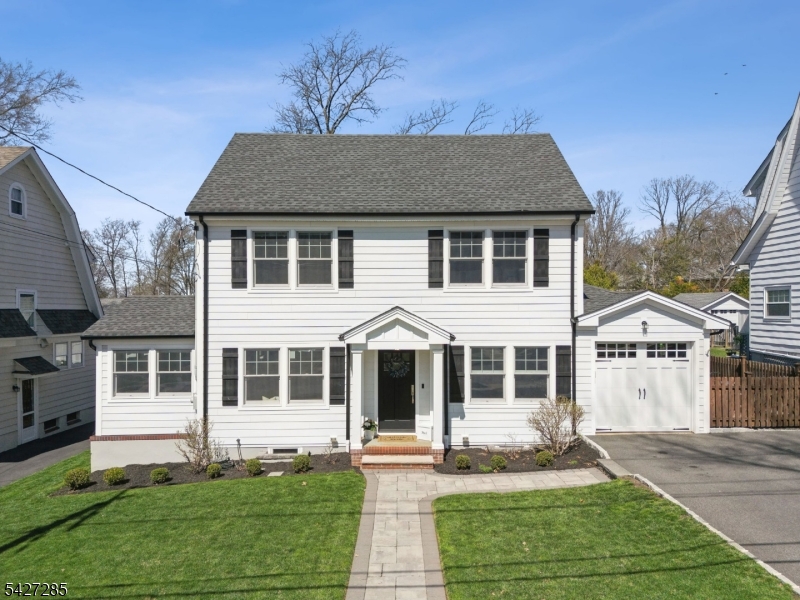 8 Newman Avenue Verona NJ 07044