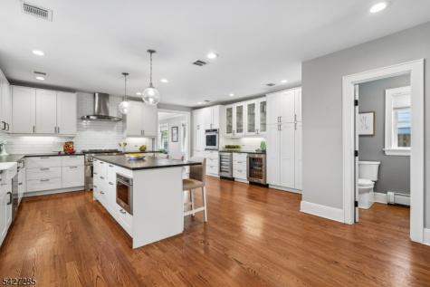8 Newman Avenue Verona NJ 07044