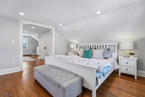8 Newman Avenue Verona NJ 07044