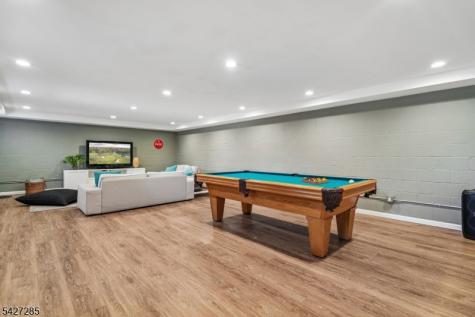 8 Newman Avenue Verona NJ 07044