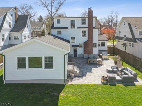 8 Newman Avenue Verona NJ 07044