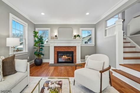 8 Newman Avenue Verona NJ 07044